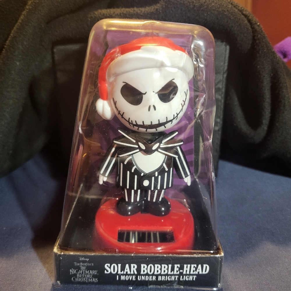 *NEW LISTING* Disney The Nightmare Before Christmas Solar Bobble-Head